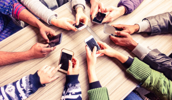 UOL beneficia 30 milhões de leitores com conteúdo otimizado para smartphones